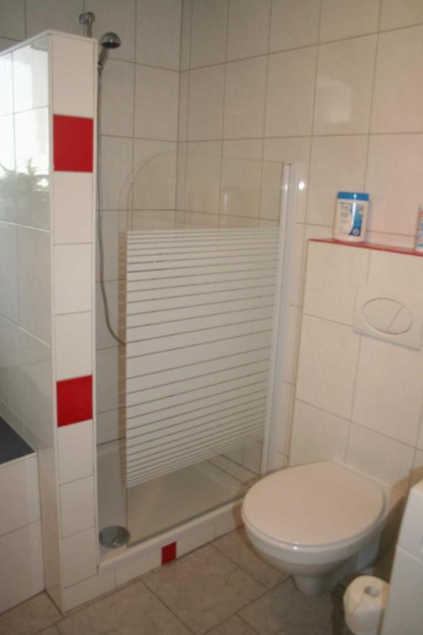Ferienwohnung Spatzennest In อีเดสไฮม์ ภายนอก รูปภาพ